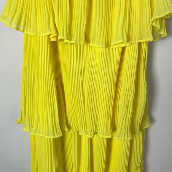 Women's Yellow Tiered Floral Maxi Dress Size Small - Picture 6 of 12